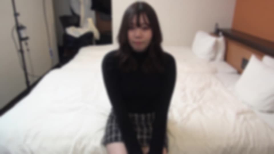 FC2-3129119 社会人デビューの美乳女の無毛マンコに大量中出し。