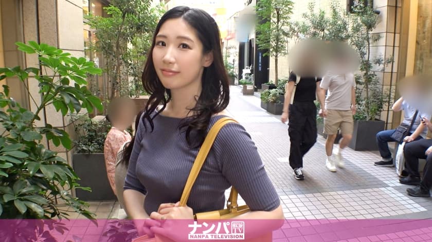 200GANA-2993-C マジ軟派、初撮。 2028 吉祥寺グルメをリサーチ中の美人雑誌記者をナンパ！3年ぶ