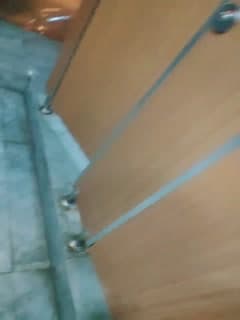 小狐狸主播【乌苏儿】极品美女，在网吧静静的去厕所开收费玩跳蛋扣逼_0.