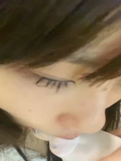 精选#自拍#漂亮小母狗喜欢舔脚口交技术一流1
